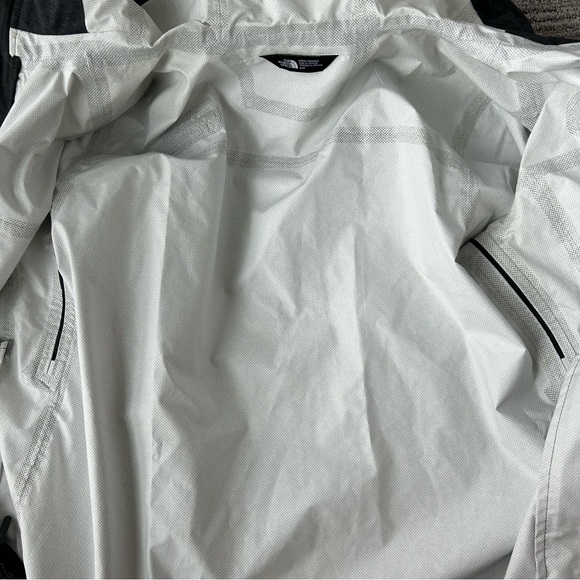 DryVent Rain Coat/Rain Jacket by The North Face | Men’s Small - Picture 3 of 6